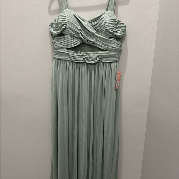 Birdy Grey - Bridesmaids - ELSYE DRESS - Sage - Picture 2 of 3